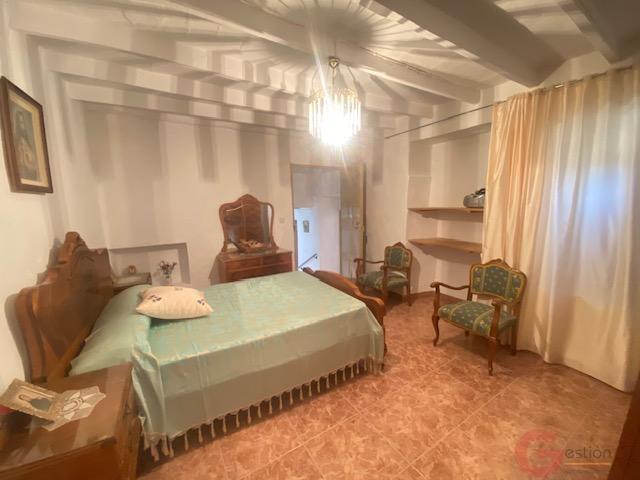 Venta de finca rústica en Comares