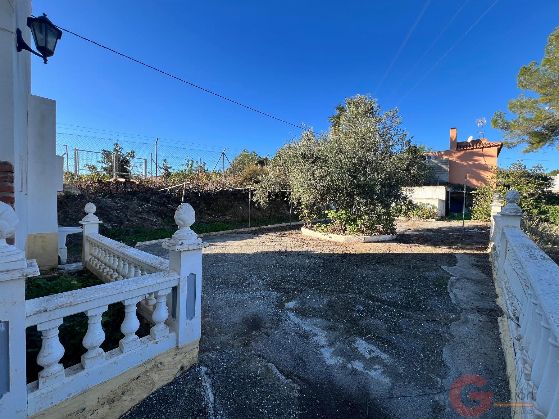 Venta de finca rústica en Molvízar