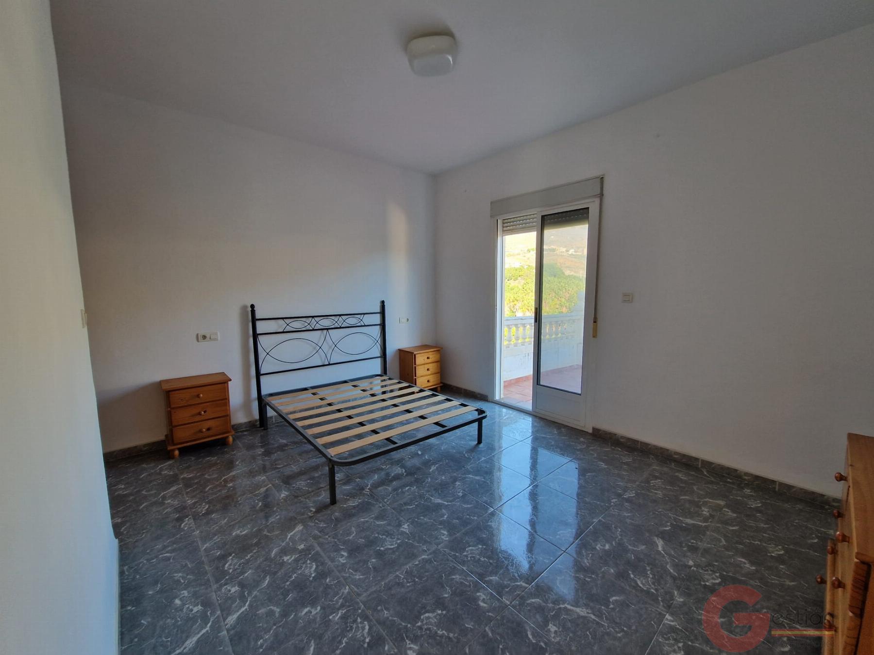 Venta de finca rústica en Molvízar