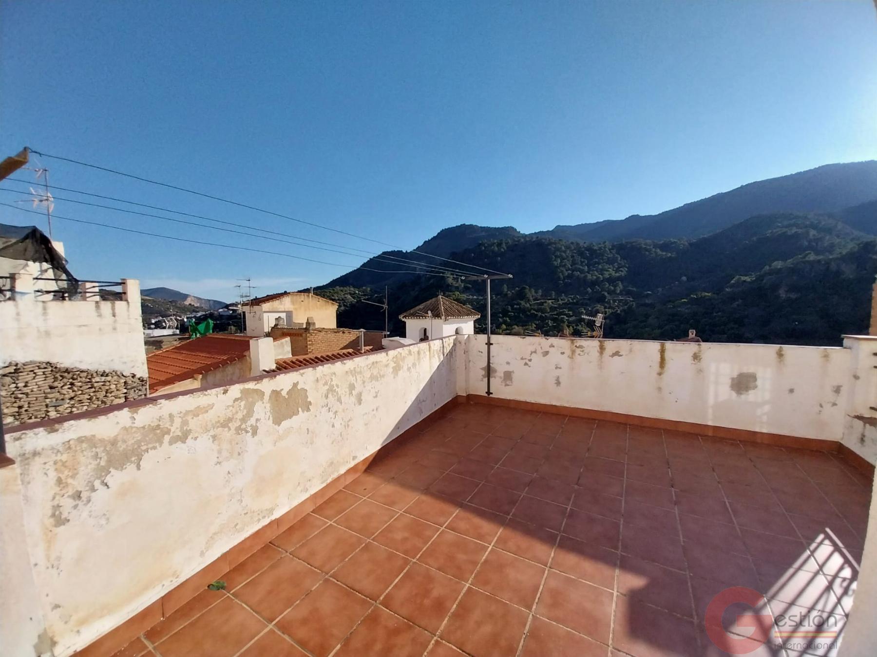 Venta de casa en Guájar Faragüit