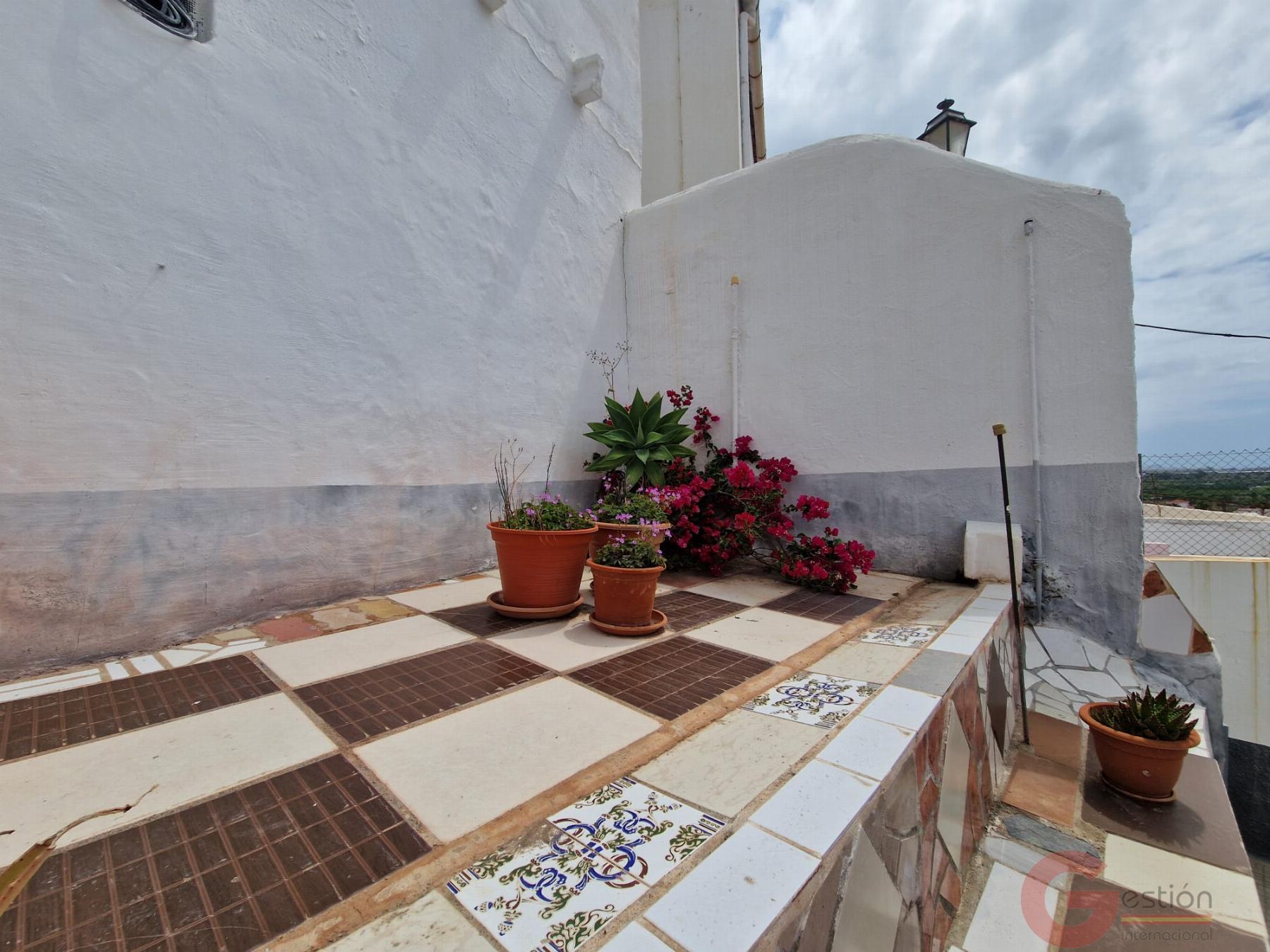 Venta de casa en Salobreña
