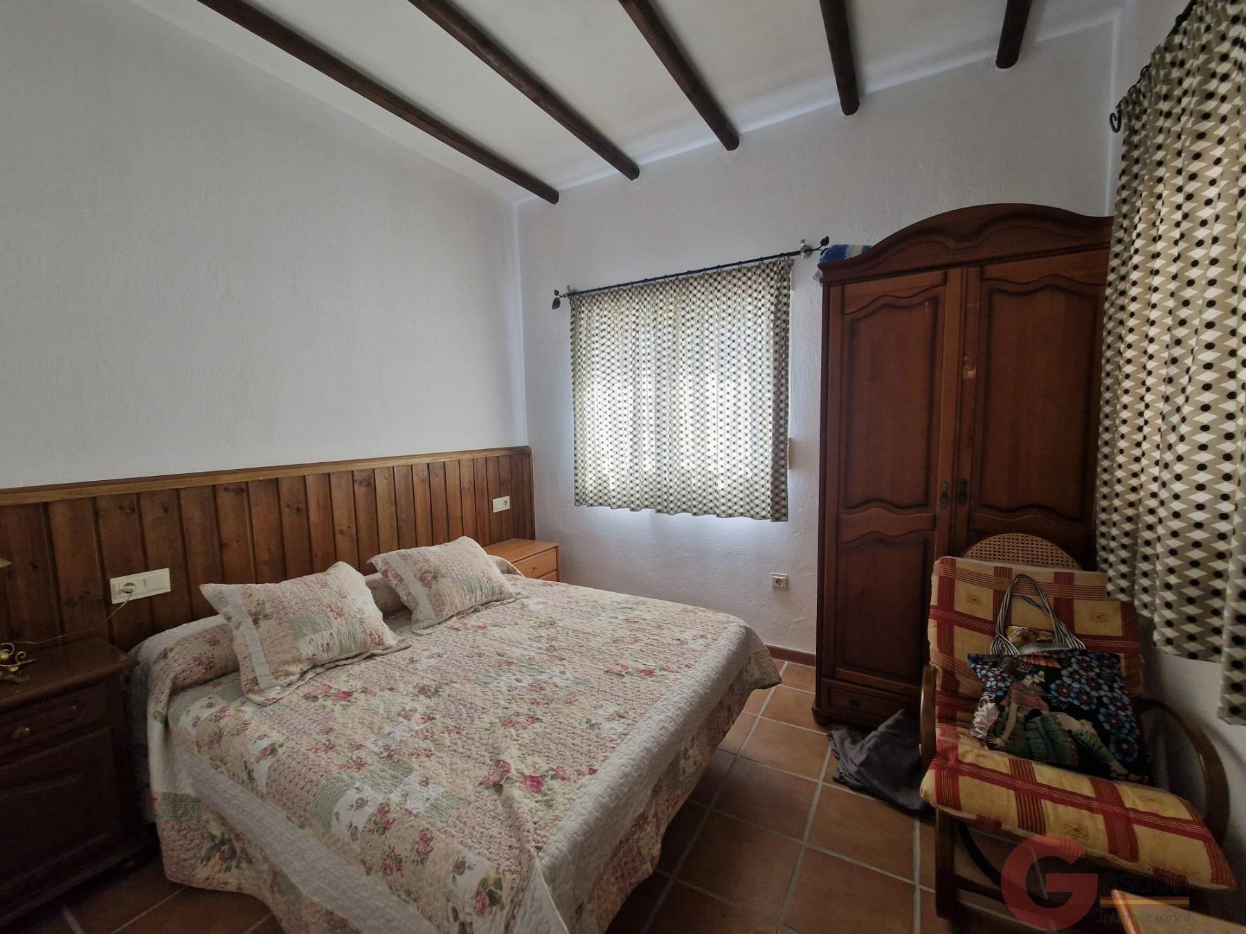 Venta de finca rústica en Vélez de Benaudalla