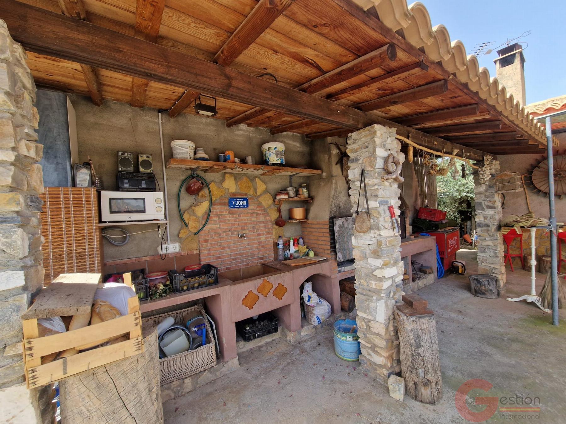 Venta de finca rústica en Vélez de Benaudalla