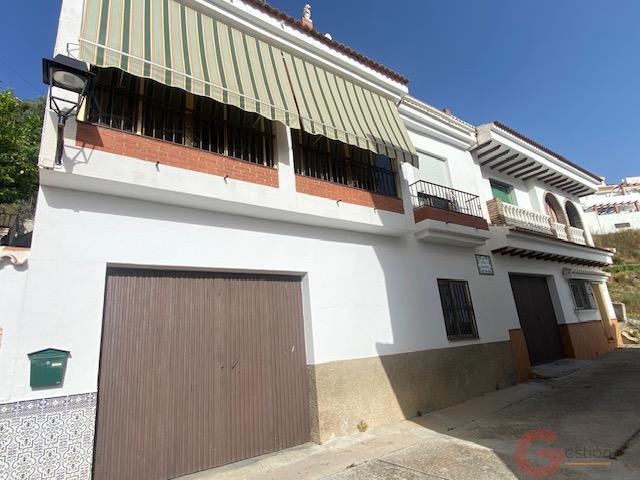 Venta de edificio en Cómpeta