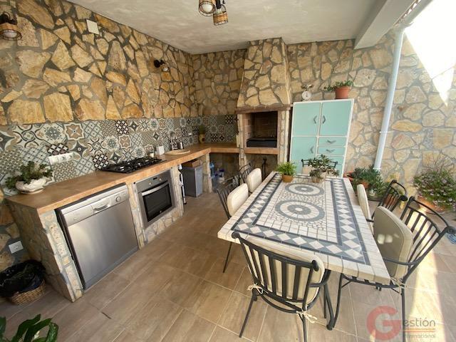 Venta de chalet en Cómpeta