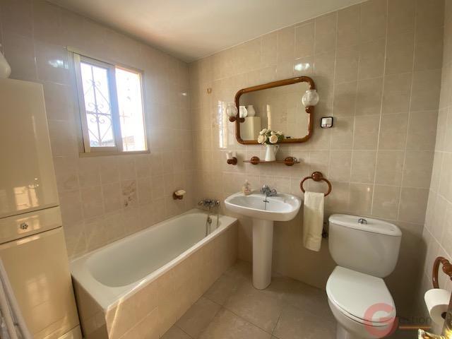 Venta de chalet en Cómpeta