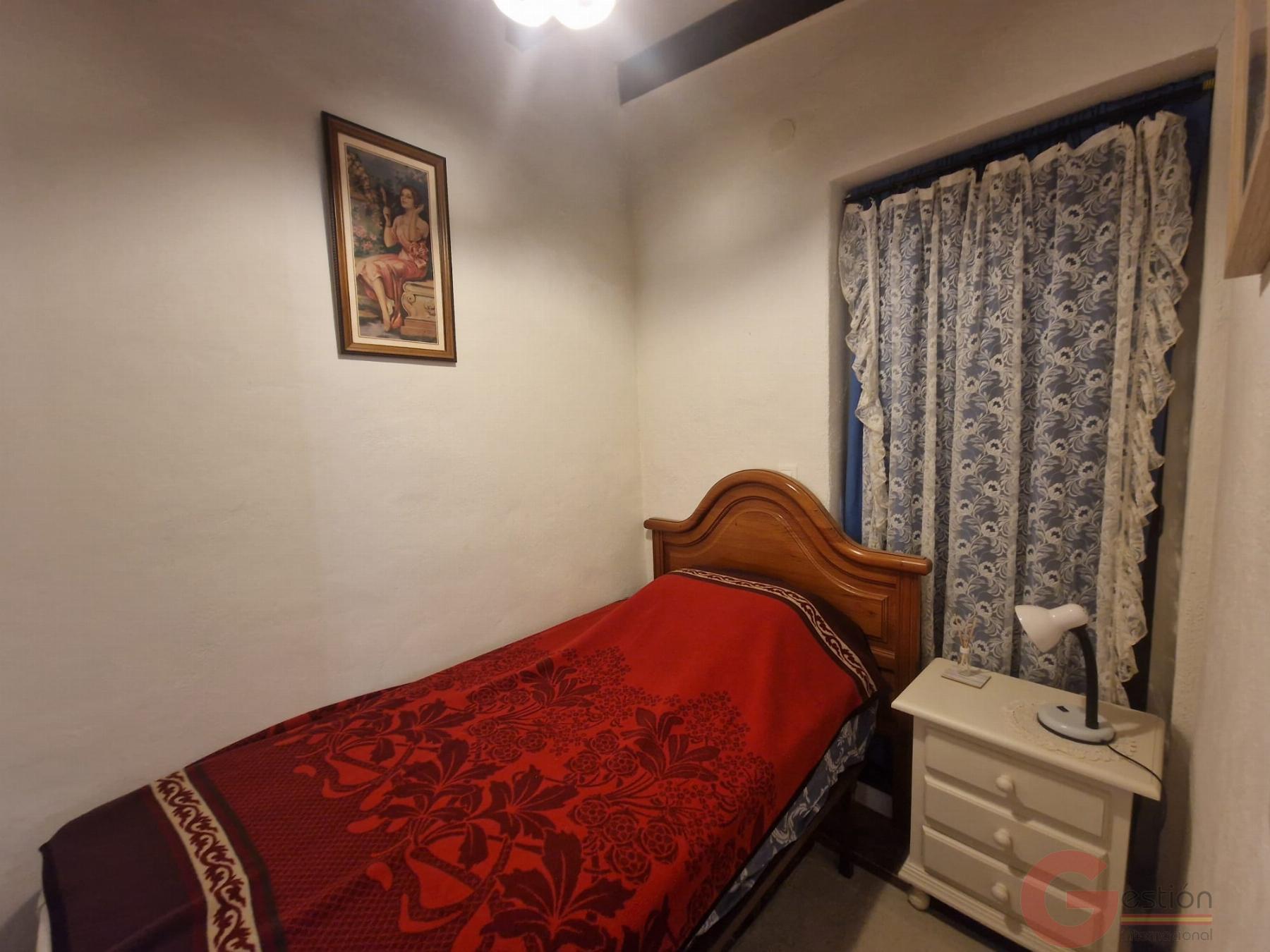 Venta de casa en Vélez de Benaudalla