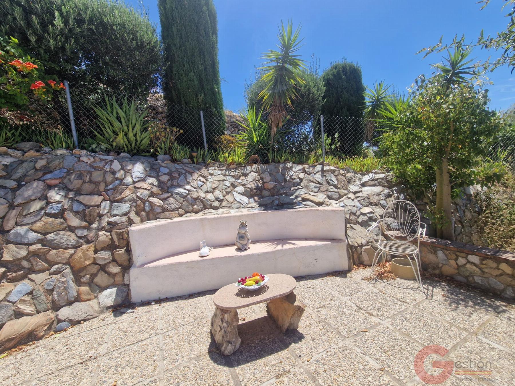 Venta de casa en Vélez de Benaudalla