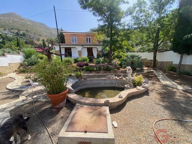 Venta de villa en Cómpeta
