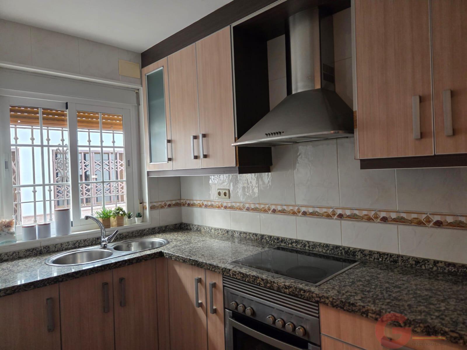 Venta de casa en Molvízar