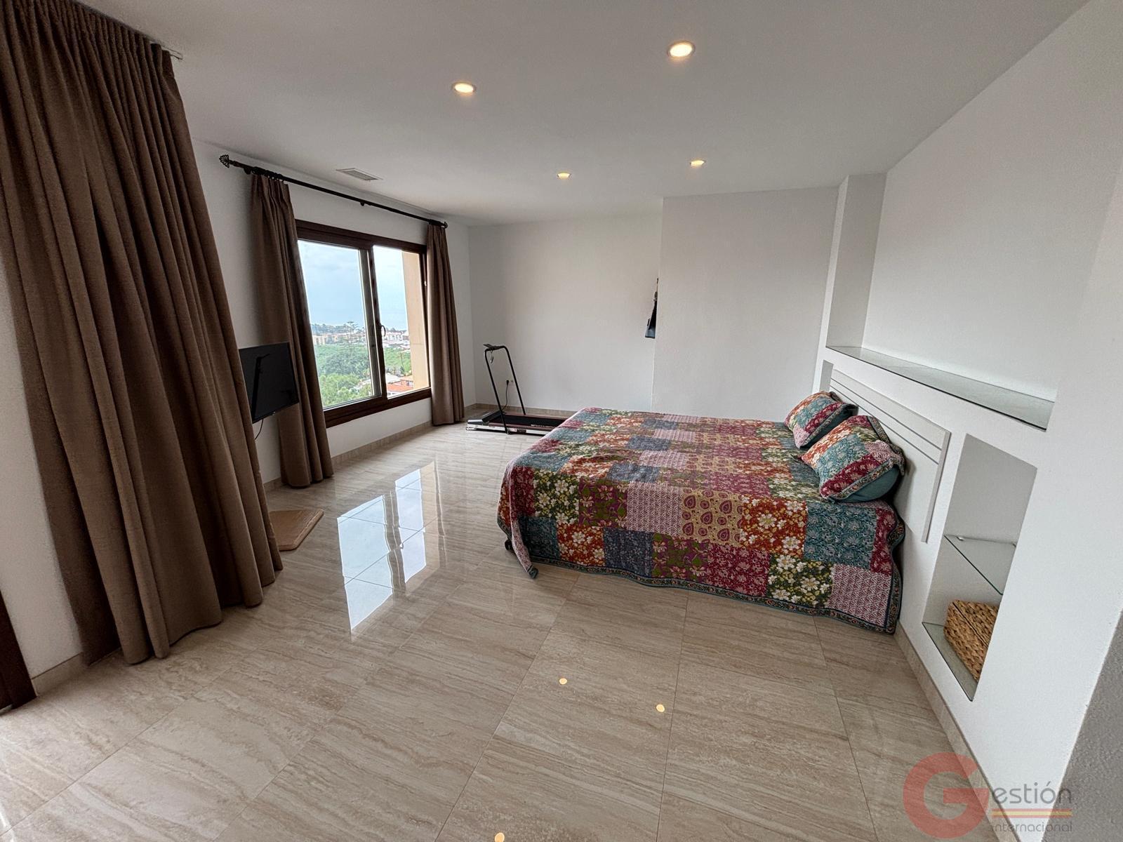 Venta de villa en Almuñécar