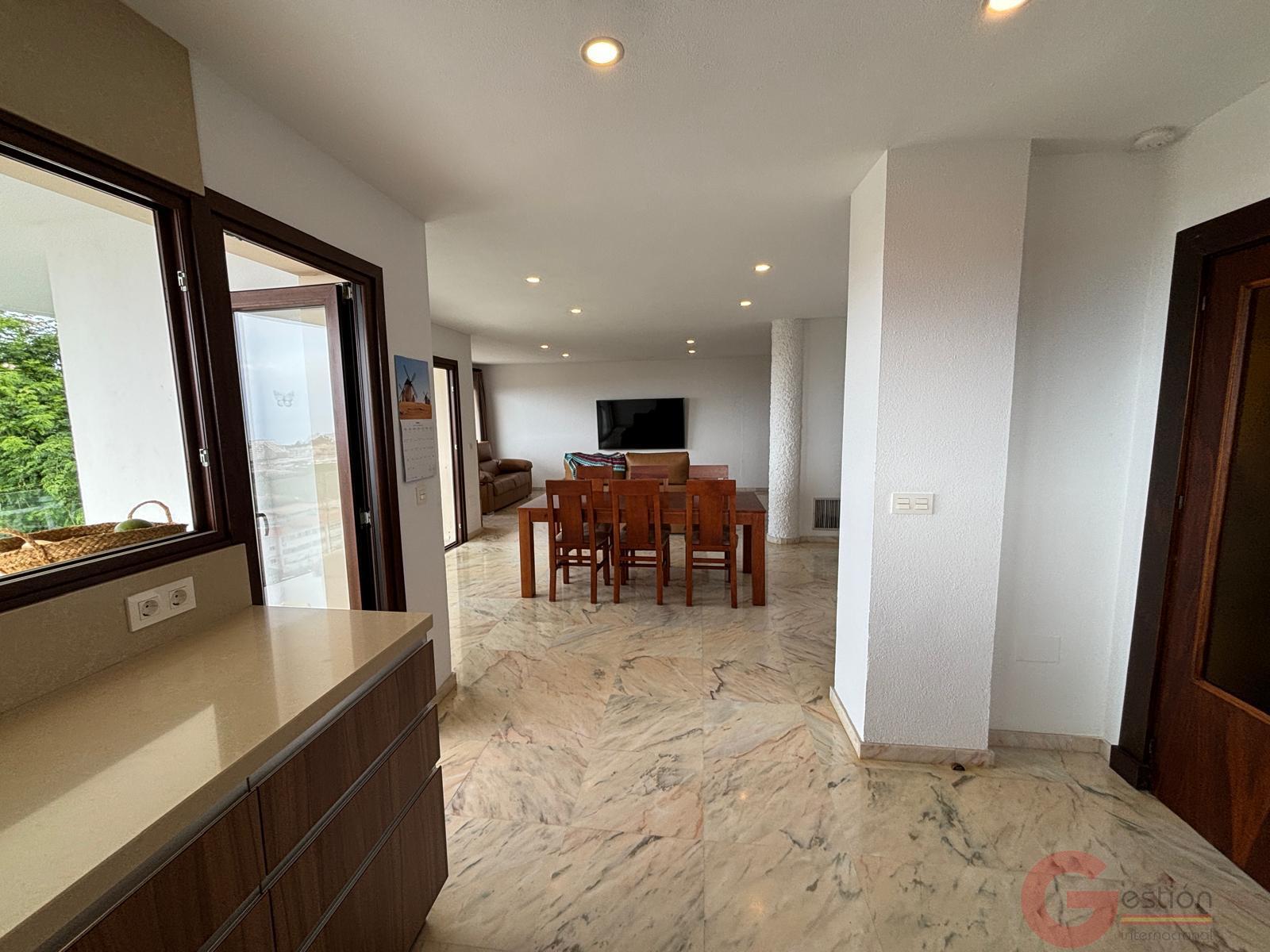 Venta de villa en Almuñécar