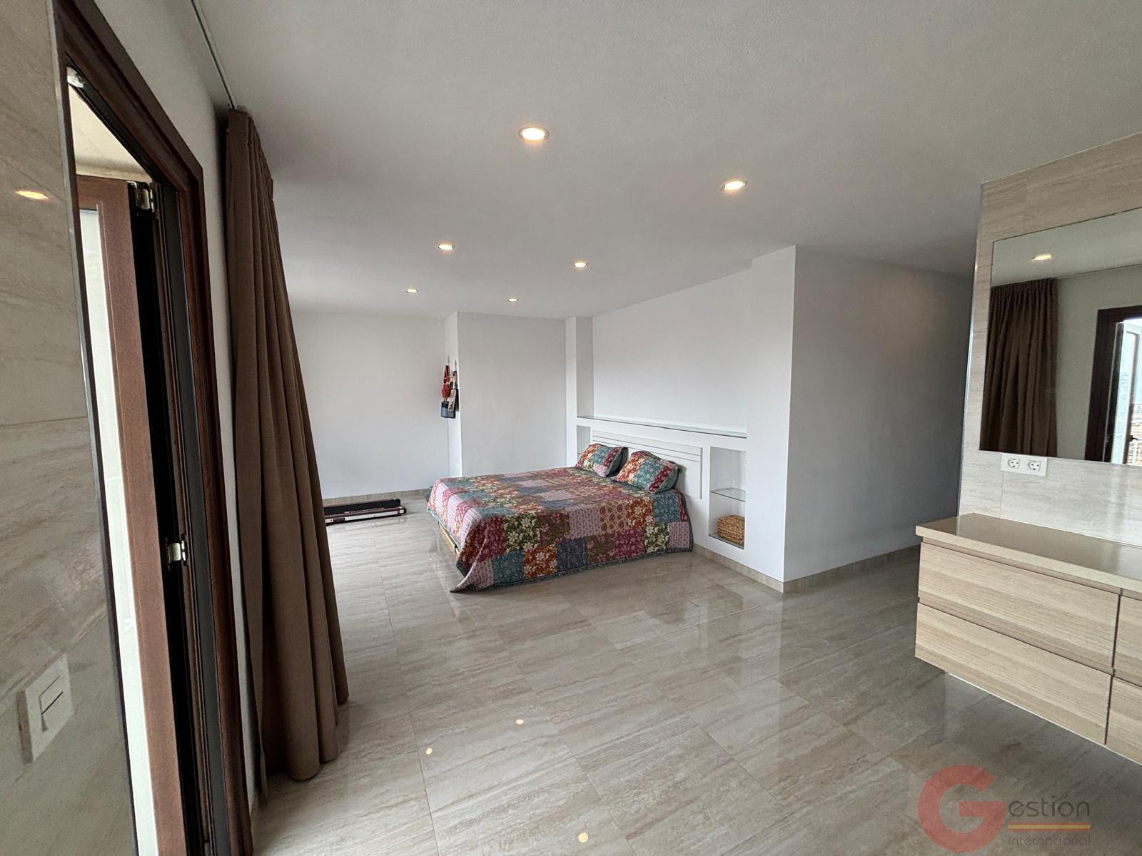 Venta de villa en Almuñécar
