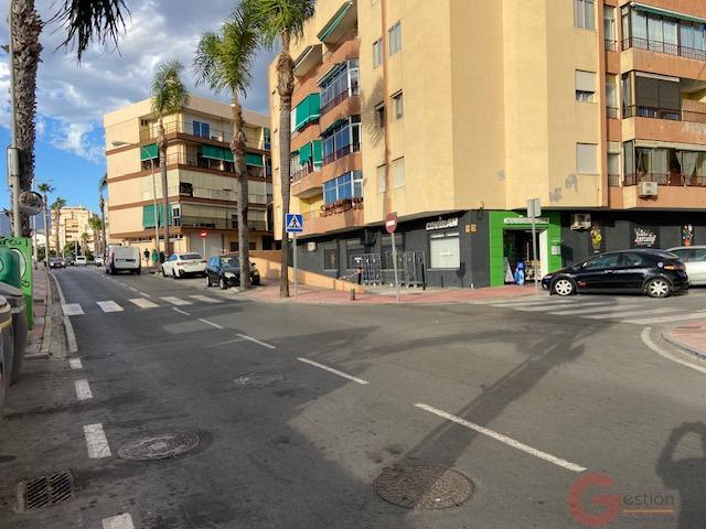 Venta de piso en Almuñécar