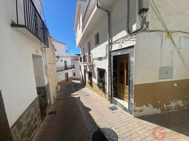 Venta de casa en Otívar