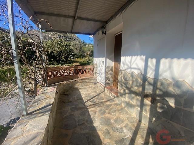 Venta de villa en Otívar