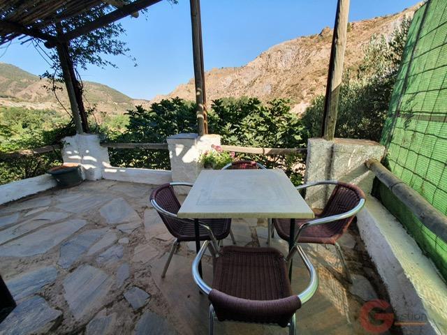Venta de villa en Órgiva