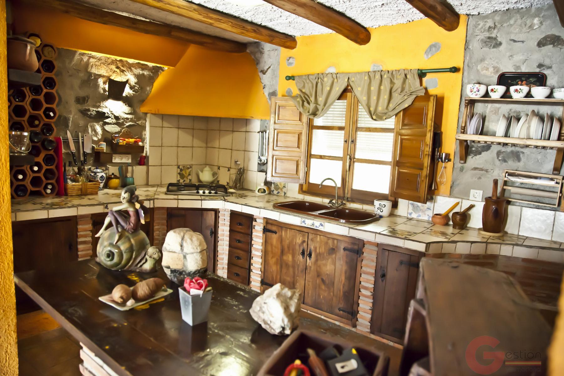Venta de villa en Órgiva