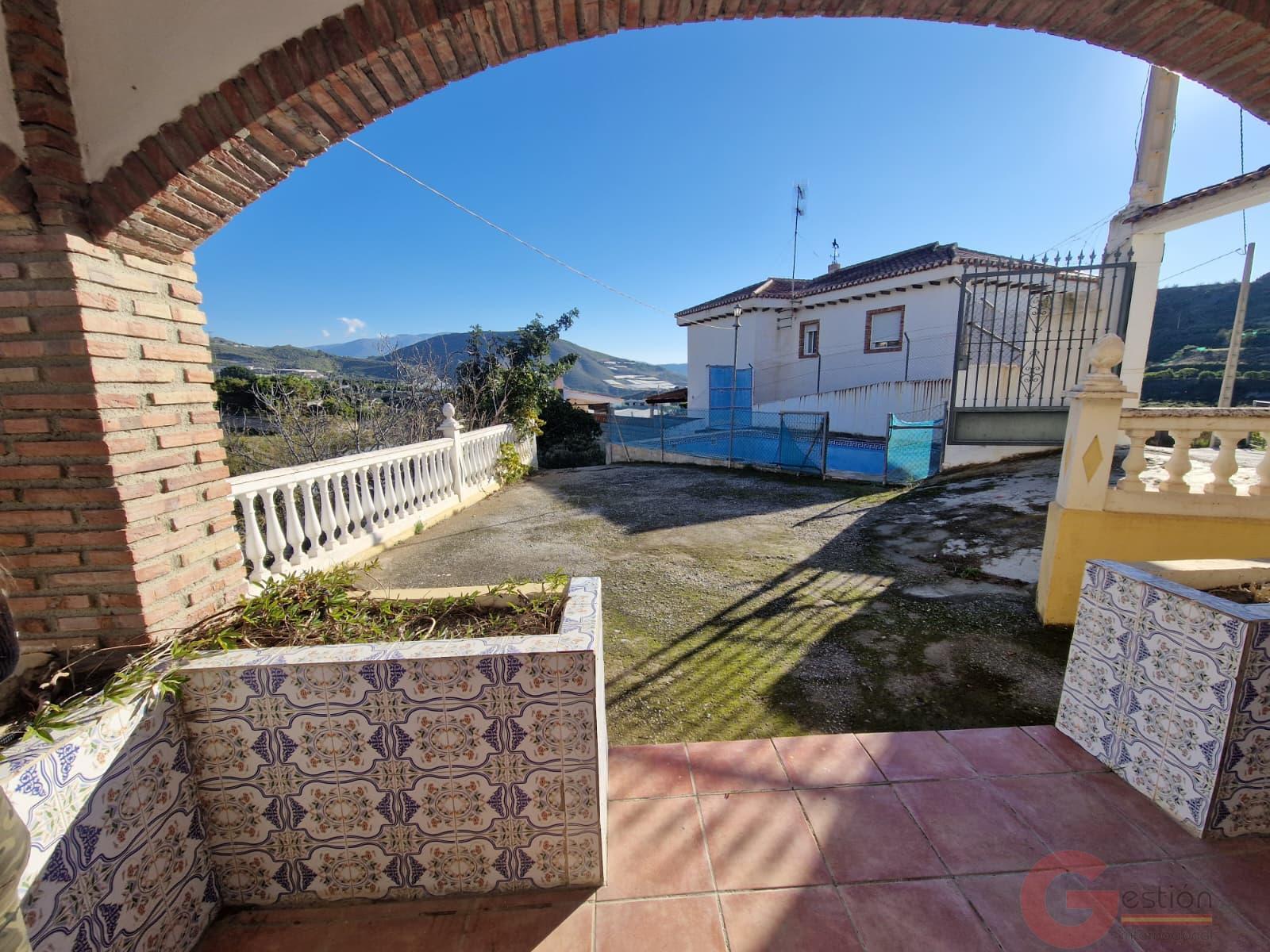 Venta de finca rústica en Molvízar