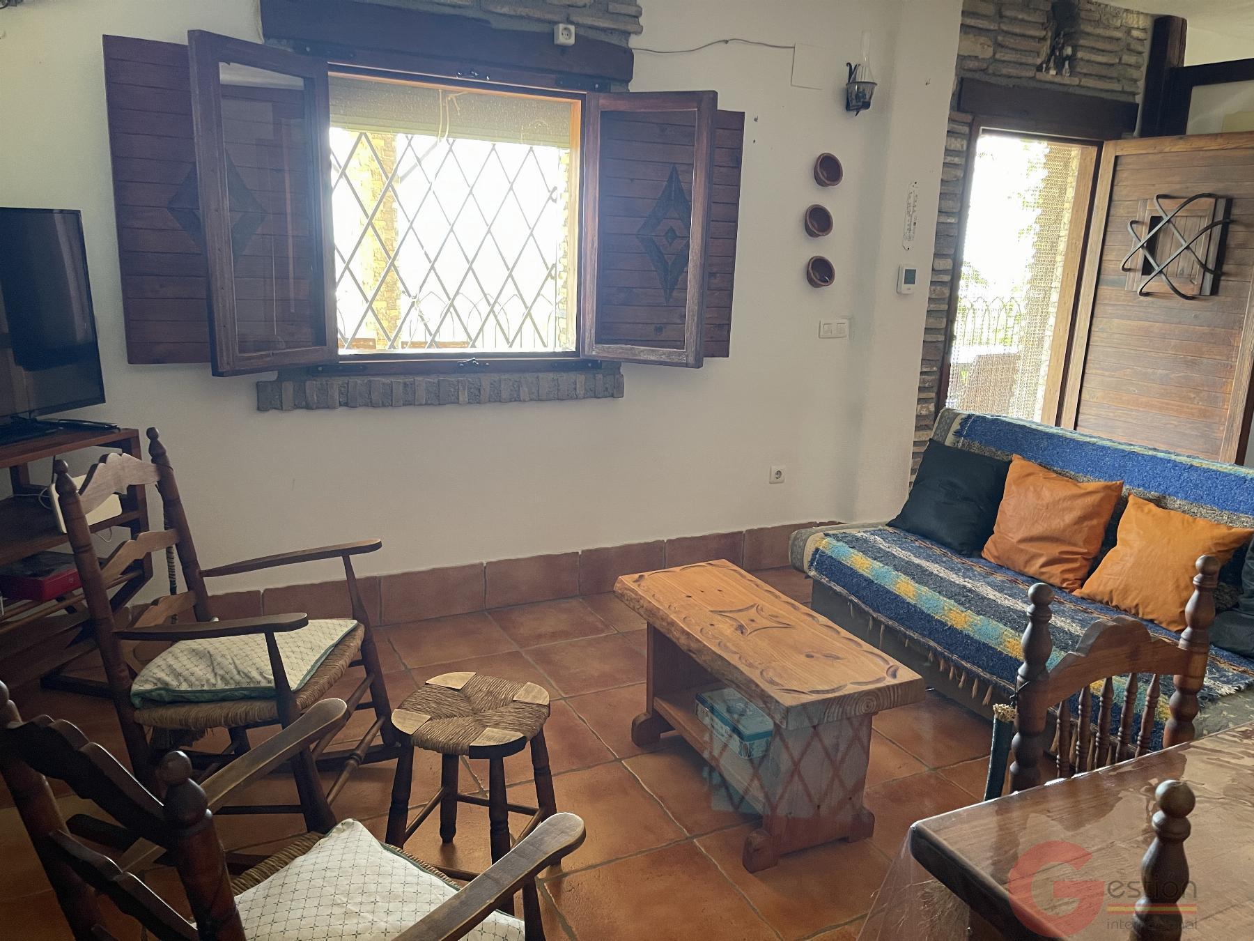 Venta de finca rústica en Lobres