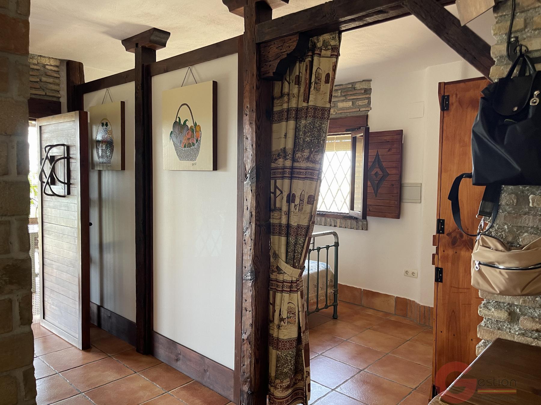 Venta de finca rústica en Lobres