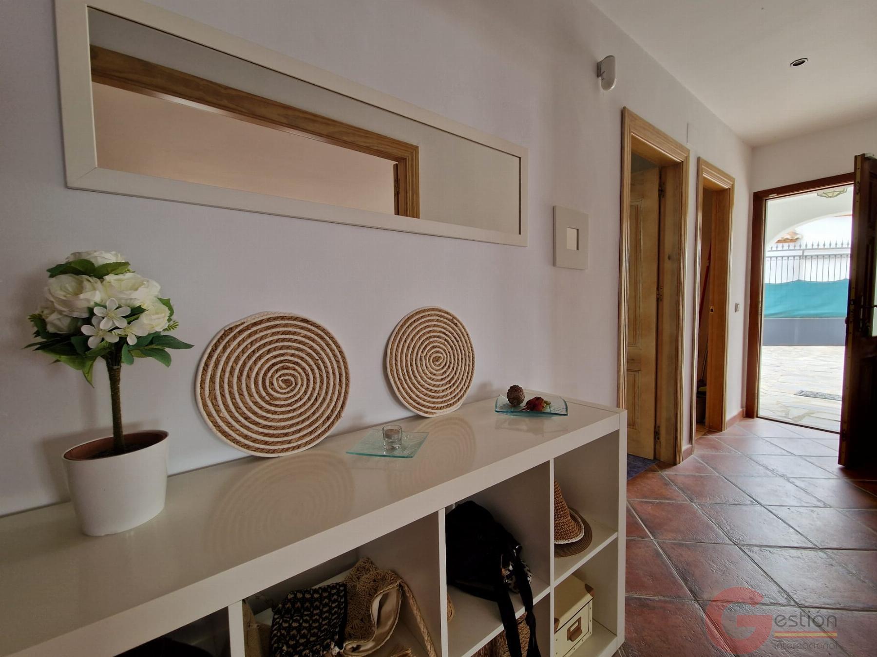 Venta de finca rústica en Molvízar