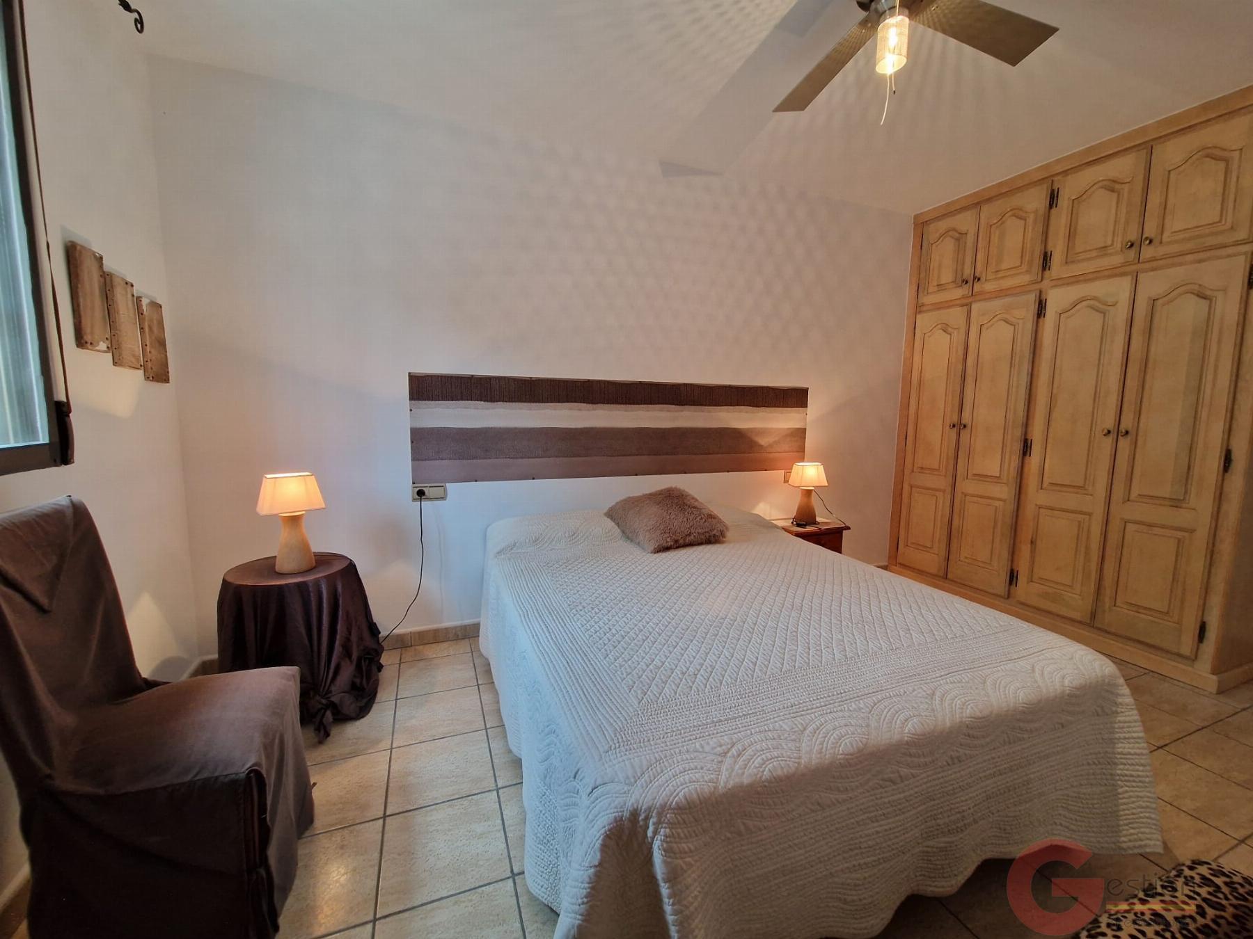 Venta de finca rústica en Molvízar