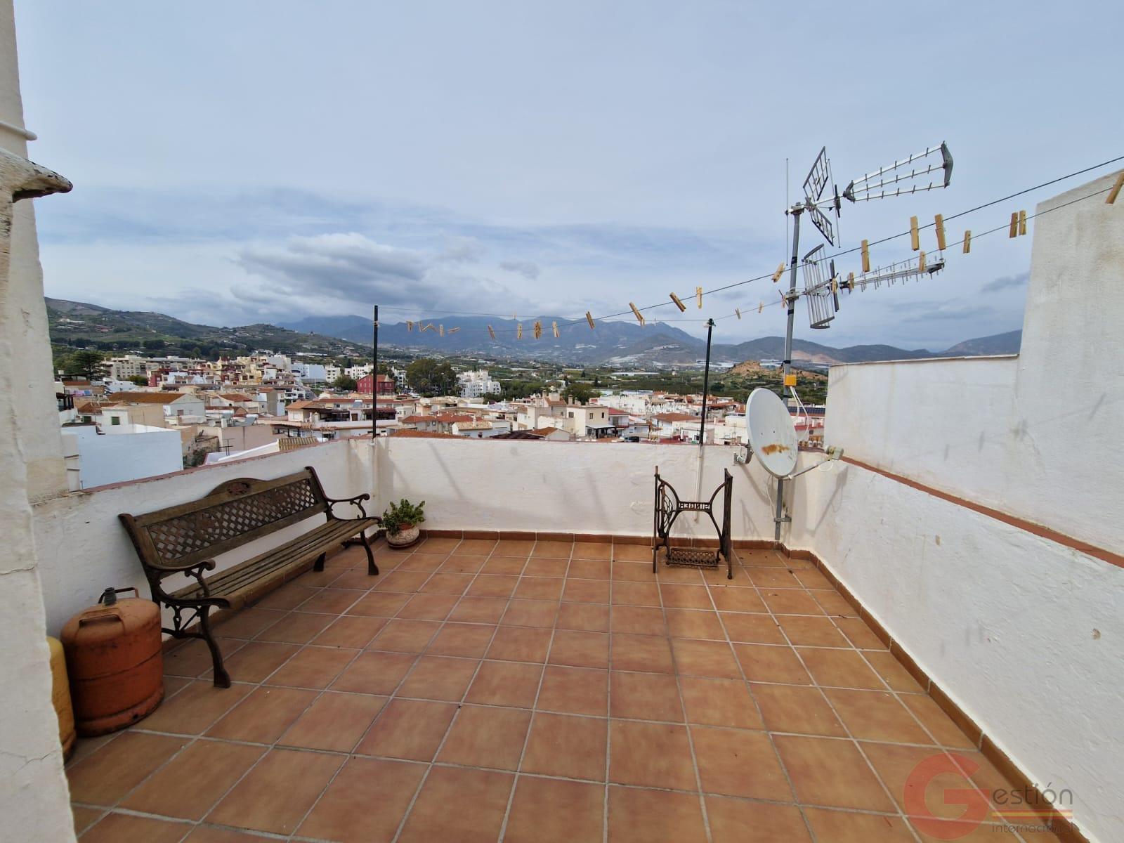 Venta de casa en Salobreña