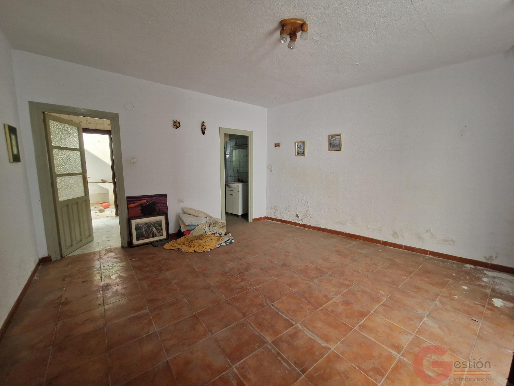 Venta de casa en Salobreña