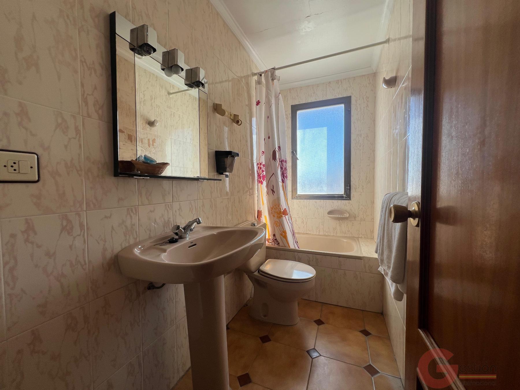 Venta de hotel en Salobreña