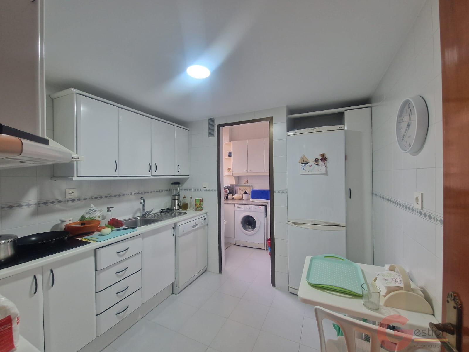 Venta de piso en Salobreña