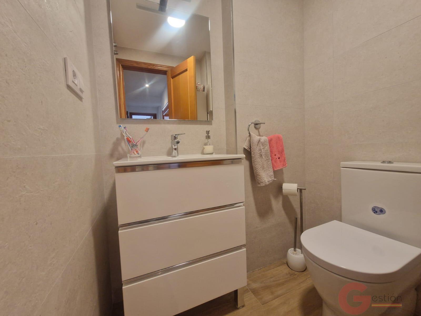 Venta de piso en Salobreña