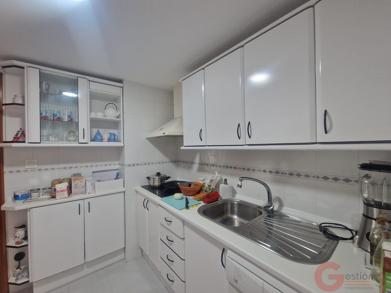 Venta de piso en Salobreña