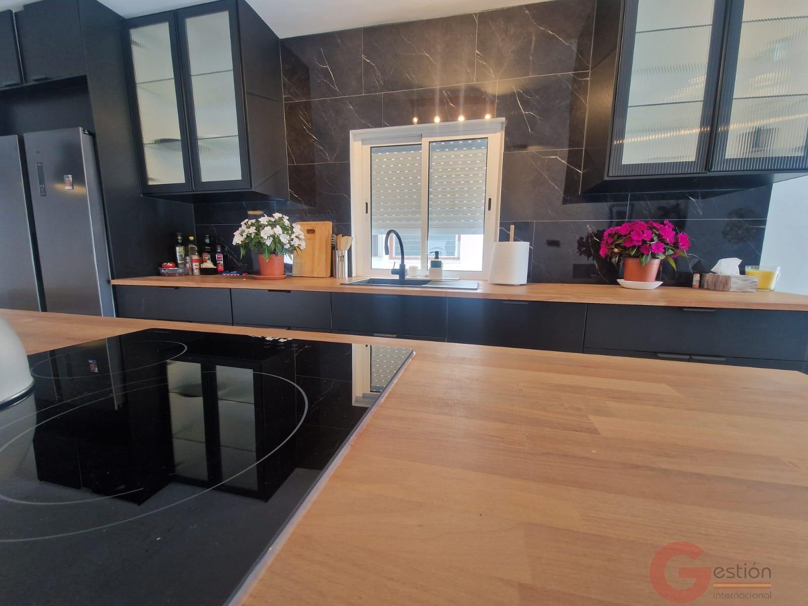 Venta de piso en Salobreña