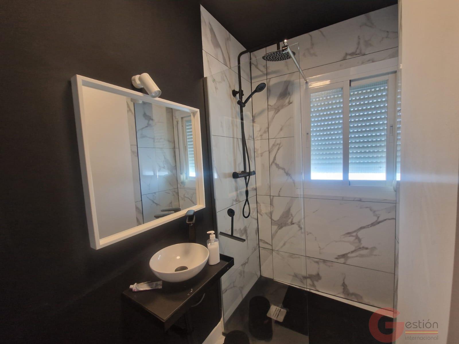 Venta de piso en Salobreña