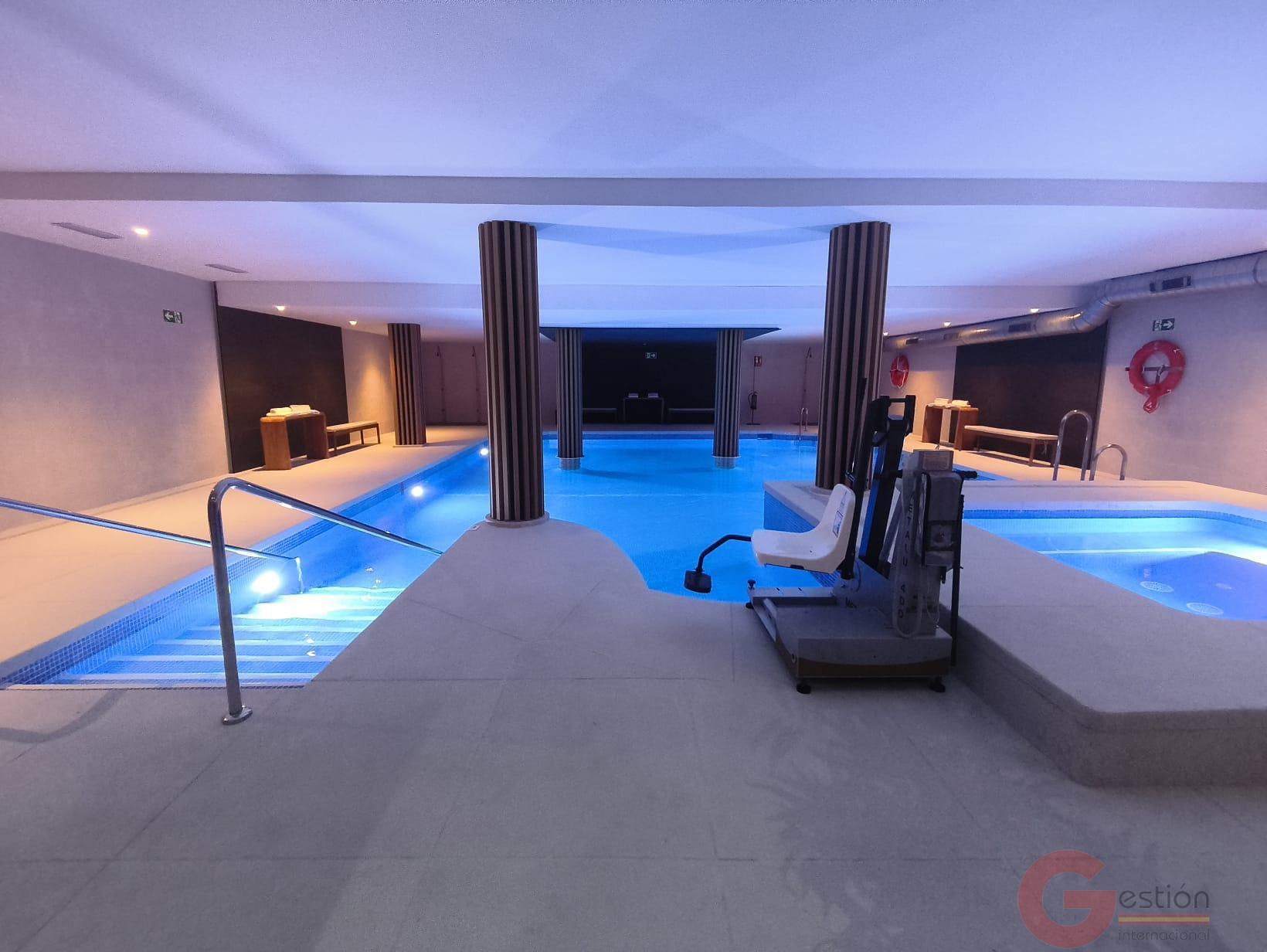 Venta de villa en Estepona