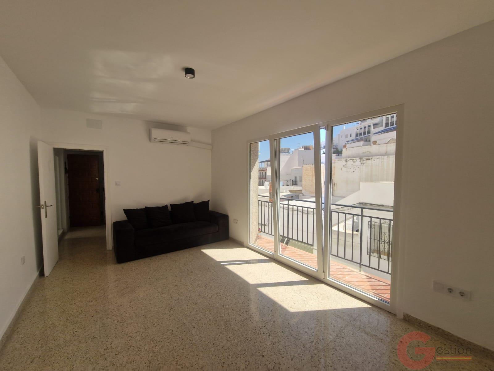 Venta de piso en Salobreña