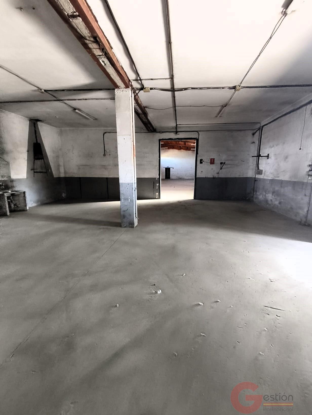 Venta de nave en Motril