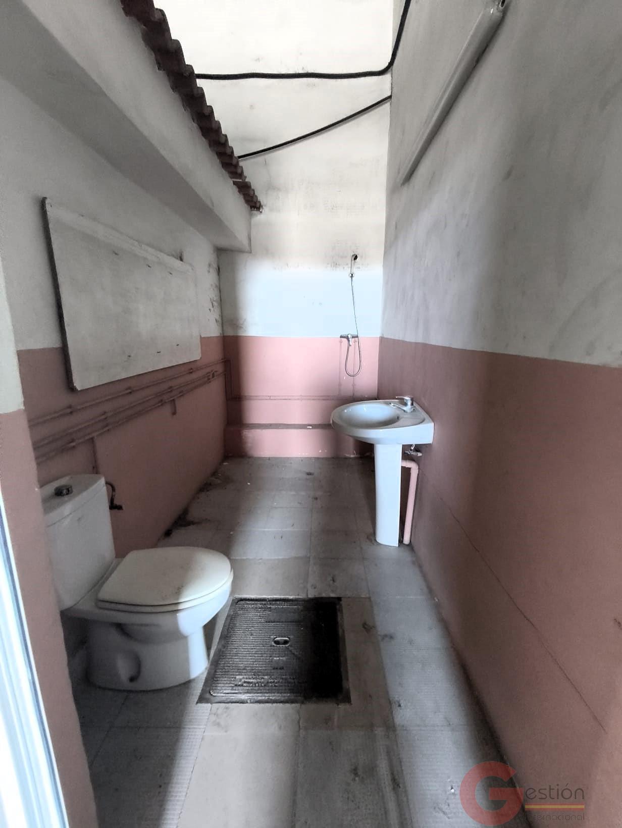 Venta de nave en Motril