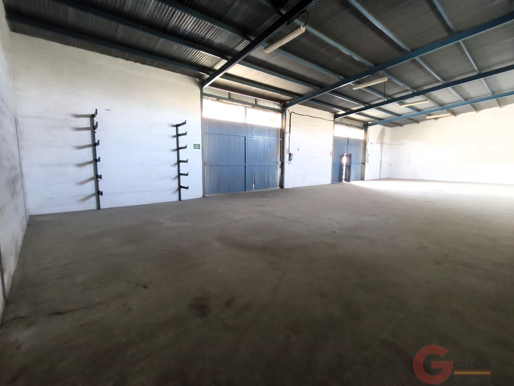 Venta de nave en Motril