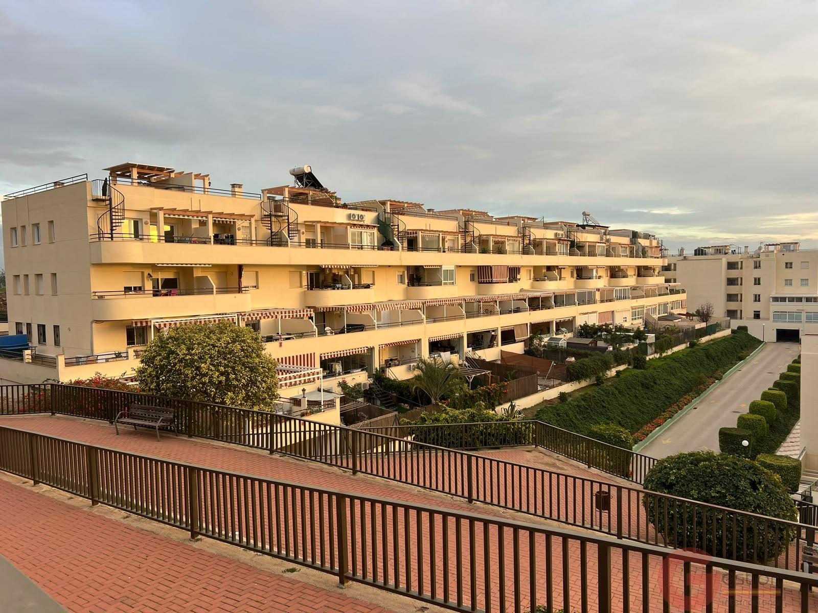 Venta de piso en Rincón de la Victoria
