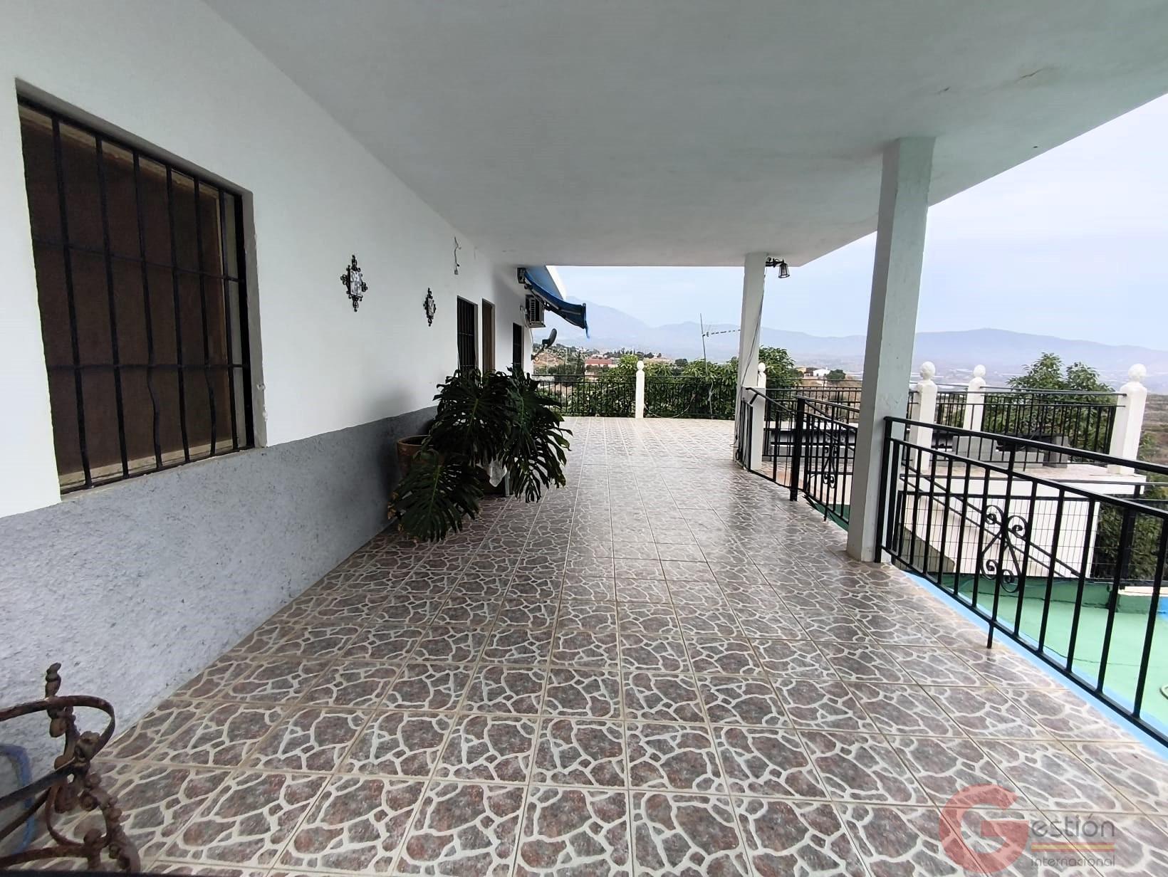 Venta de finca rústica en Motril