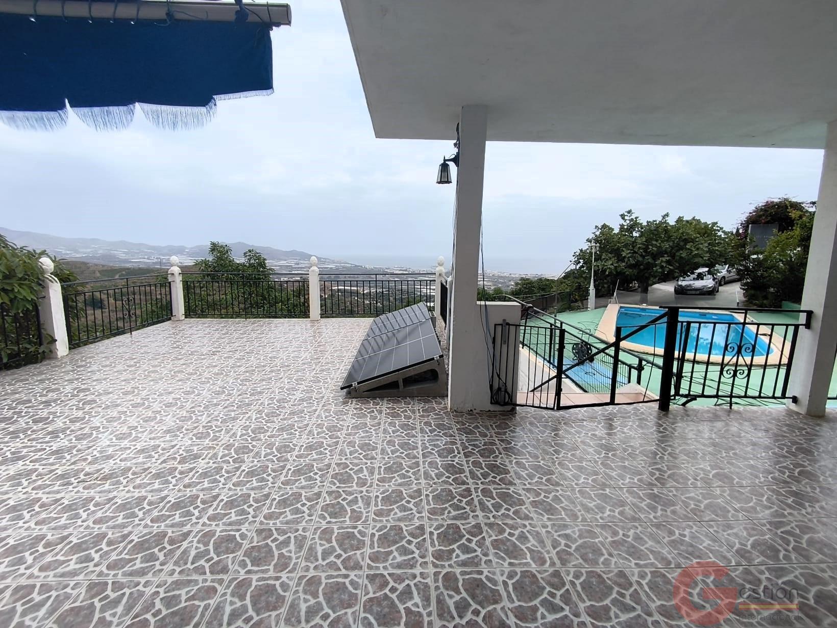 Venta de finca rústica en Motril