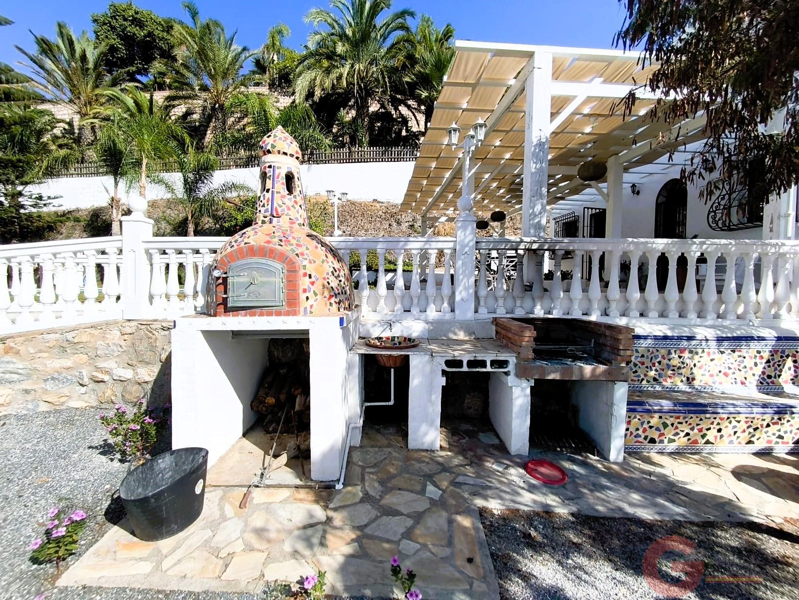 Venta de villa en Motril