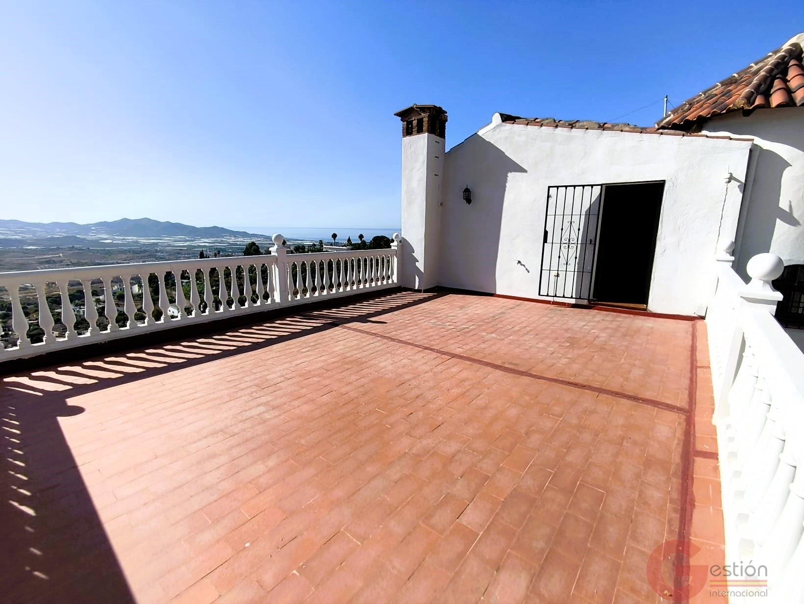Venta de villa en Motril