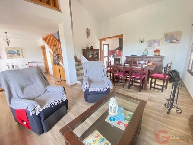 Venta de finca rústica en Vélez-Málaga