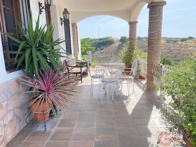 Venta de finca rústica en Vélez-Málaga
