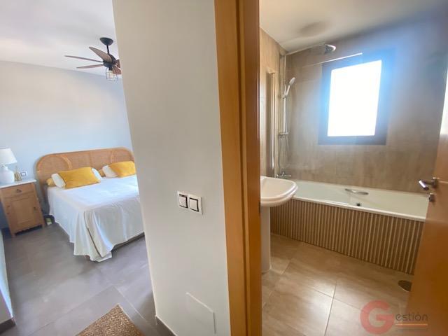 Venta de chalet en Almayate Bajo