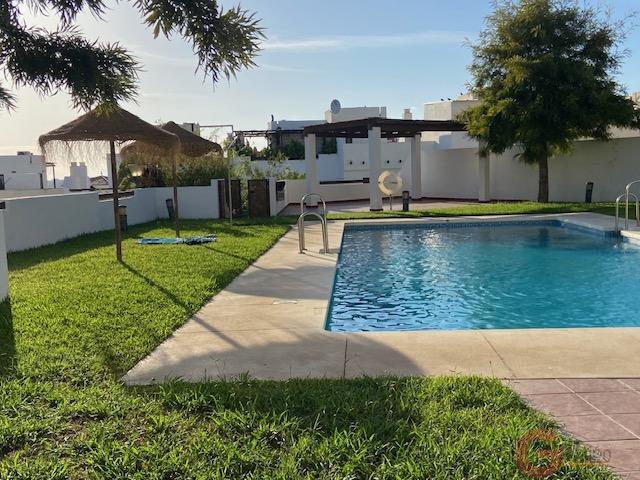 Venta de chalet en Almayate Bajo