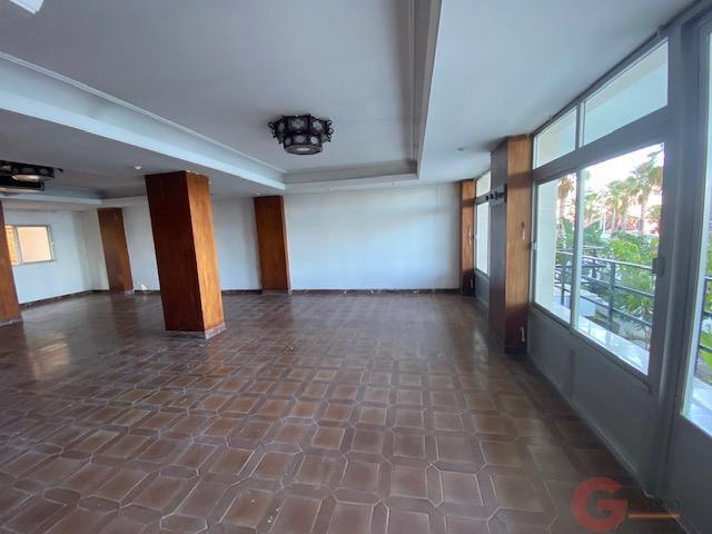 Venta de local en Almuñécar